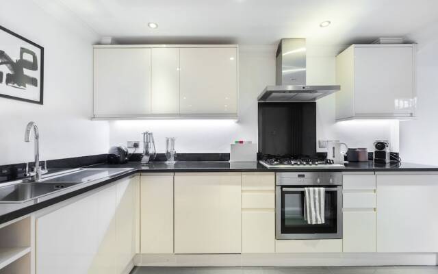 2 Bdr In Knightsbridge By The Residences