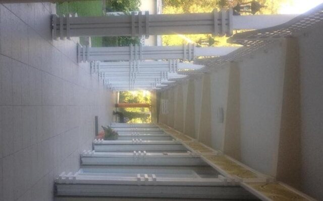 UWI Mona Visitors' Lodge and Conference Centre