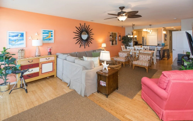 B219 Southern Exposure by RedAwning