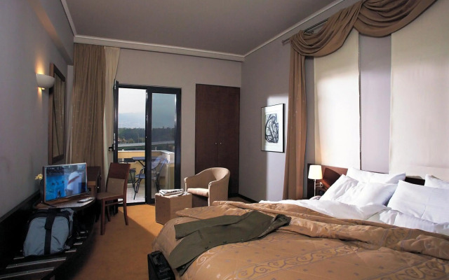 Dekelia Hotel