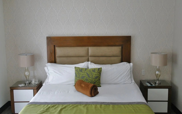 Áurea Hotel & Suites
