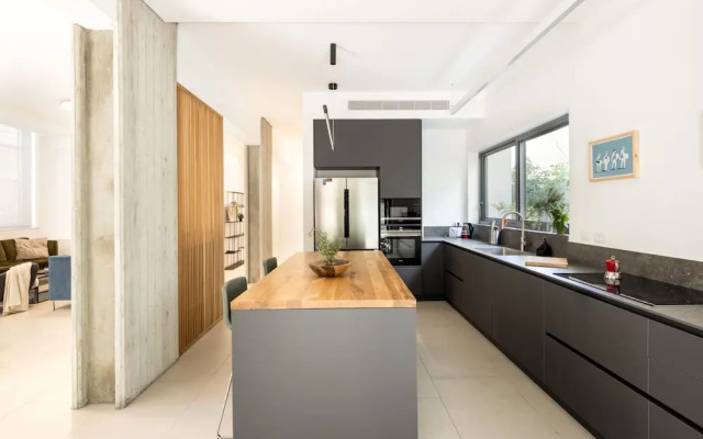 Tel Aviv Garden Oasis by Sea N' Rent