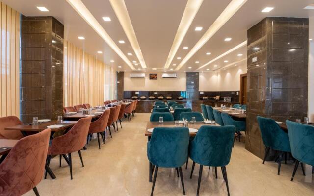 Hotel Vivaan Regency