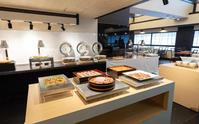 Atami Season Hotel