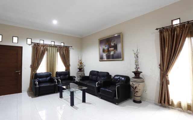 Twin House