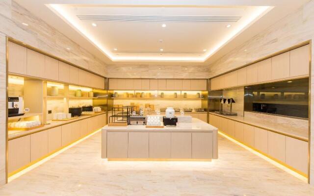 Ji Hotel (Nanjing Ruanjian Avenue Metro Station)