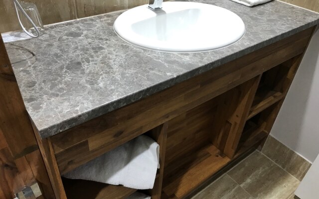 Highpoint International