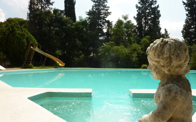 Olimpia Pool Villa