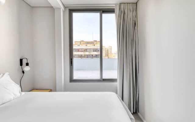 Tabas by Blueground União Continental