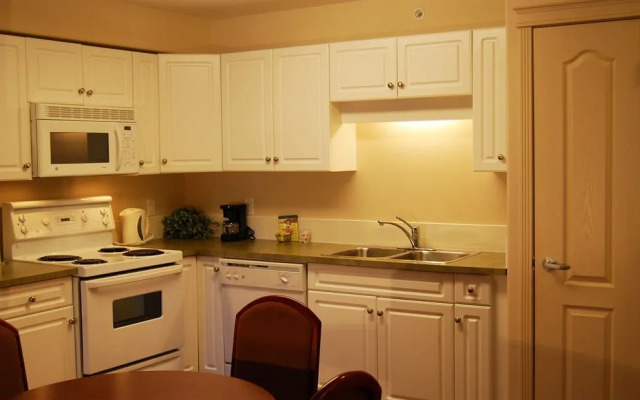 Inuvik Capital Suites