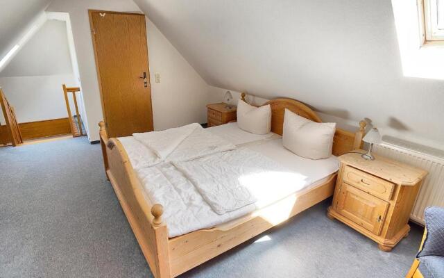 Wittek, Birgit-Christin, Whg 8