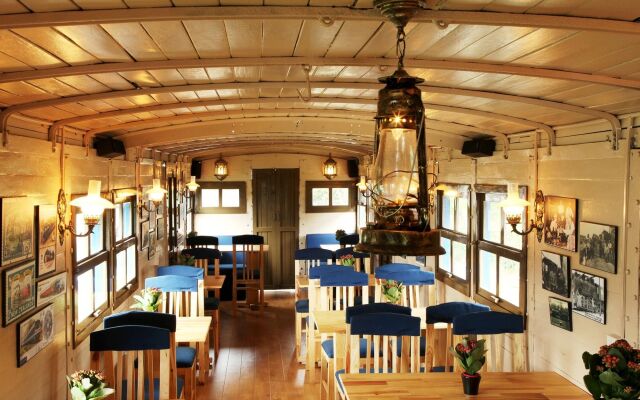 Dalat Train Villa