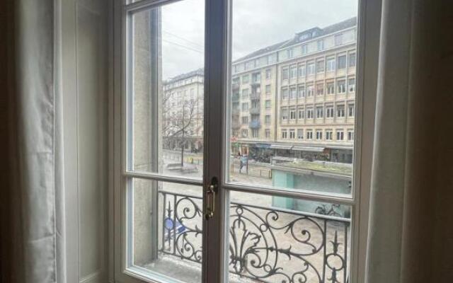 La Navigation, 1 bdr apartment