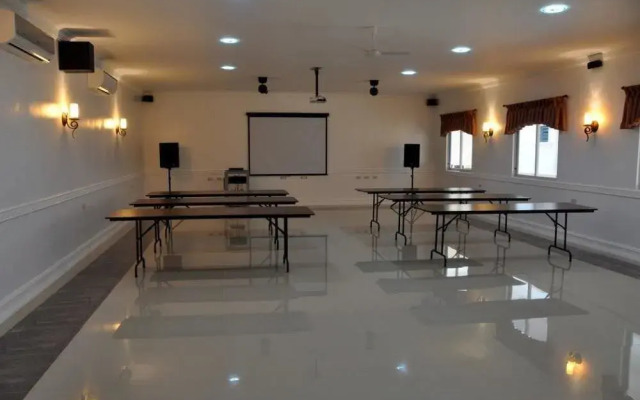 West Wing Resort Hotel