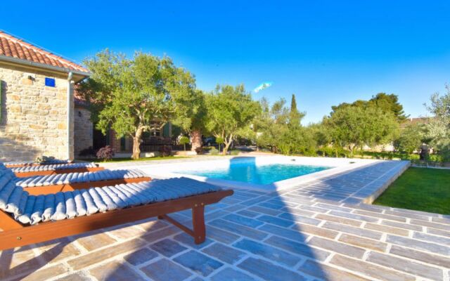 House Mate Ceko Zadar/Sukošan