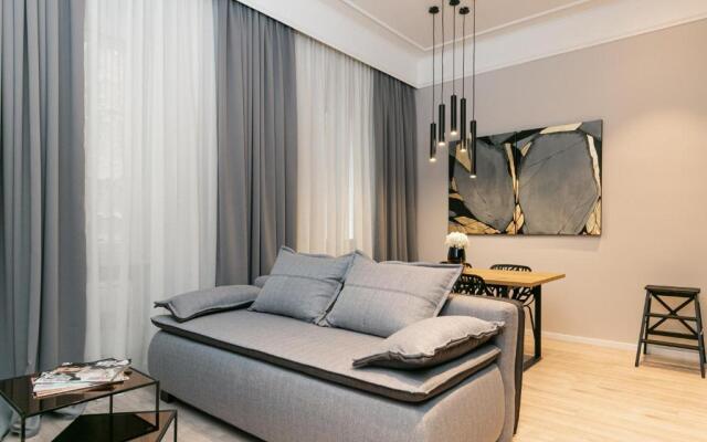 Harbour Residence Apartments