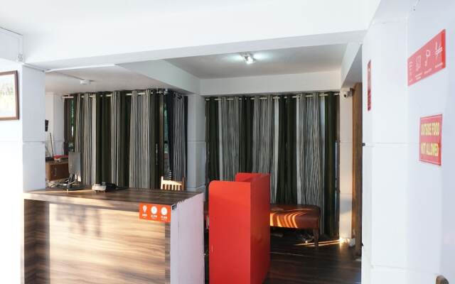 OYO 24986 Flagship Hotel Western Resort