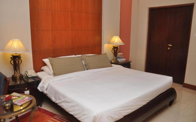 The Hans Hotel New Delhi
