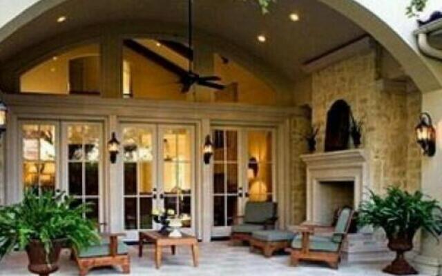 Sea Joy guesthouse and restaurant