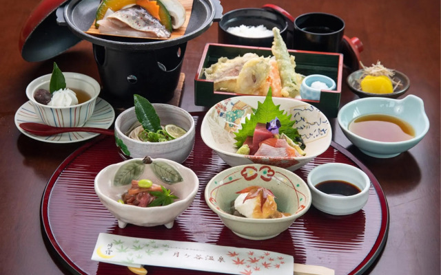 Tsukigatani Onsen Tsuki no Yado