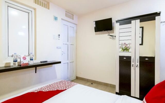 Oyo 786 Sutomo Guest House