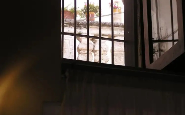 Art Transparent B&B