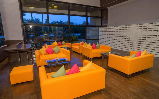 R-Con Wong Amat Suite