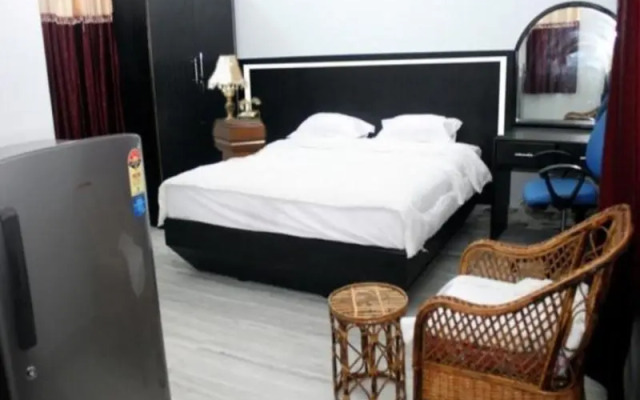 Idol Paradise Bed & Breakfast