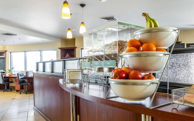 Comfort Suites Vacaville-Napa Valley Area