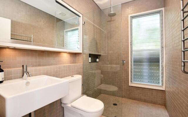 Ayana Beach House - Pet Friendly - Opposite Beach
