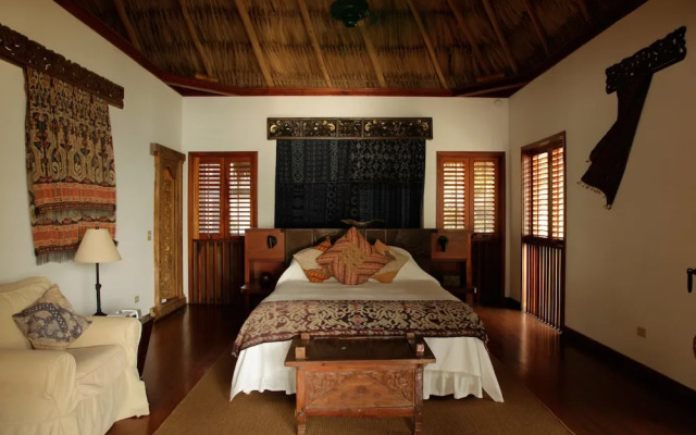 Turtle Inn by Francis Ford Coppola