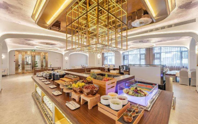 Madison Shanghai International Resort