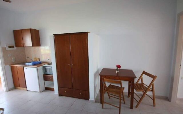 Frida Apartments