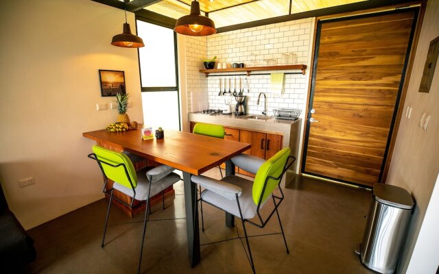 The Green House - Santa Teresa