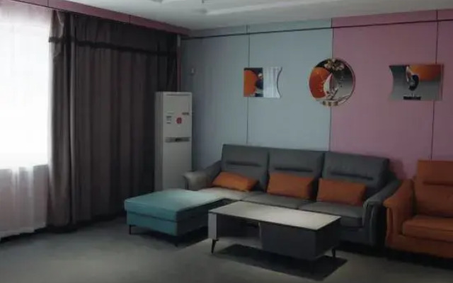 M. Huating Hot Spring Business Hotel