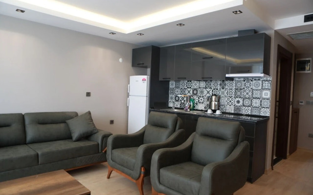 Garden Room Suit Hotel