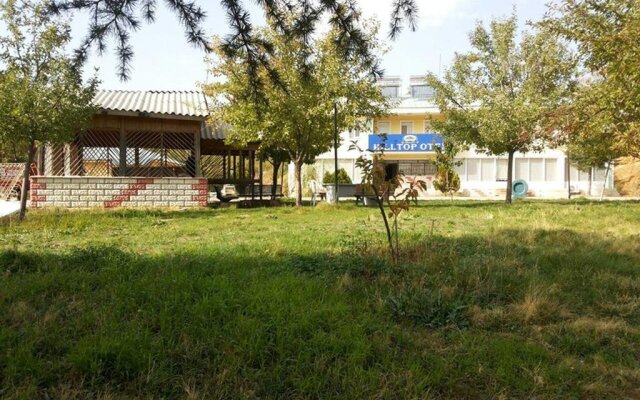 Nemrut Hilltop Hotel