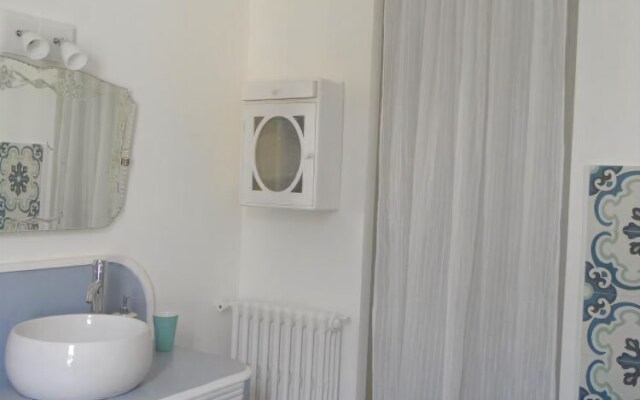 Les Viviers Bed and Breakfast