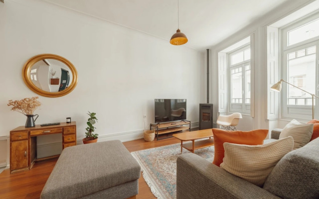 Downtown Retro Bolhao by Vacationy