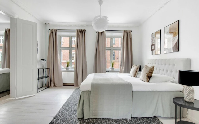 Awesome Three-bedroom apartment near Nyhavn