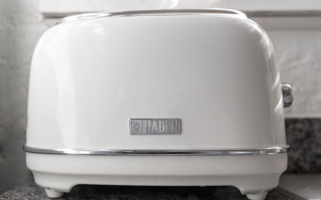 The Grandview Collection - Newark