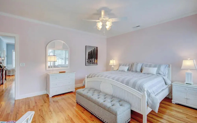 Robinsons Drive 38223