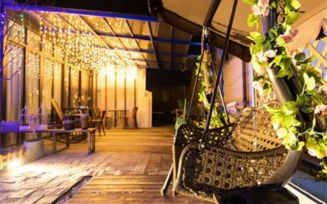 Shanghai Yishui beautiful hotel features