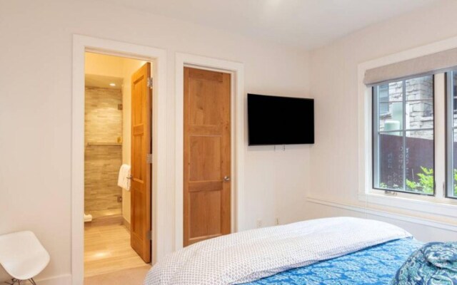 Ballard Escape by Exceptional Stays