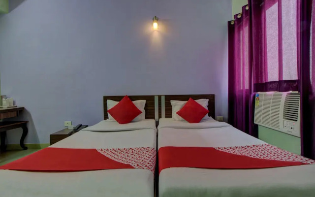 OYO 4843 Hotel City Palace