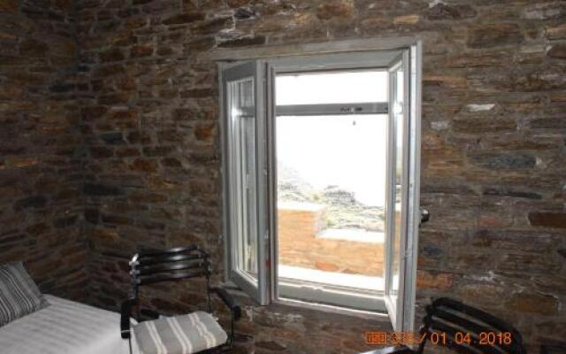Sea View Stone Residence