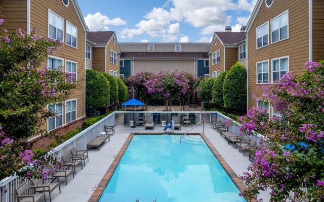 Homewood Suites by Hilton Memphis-Germantown