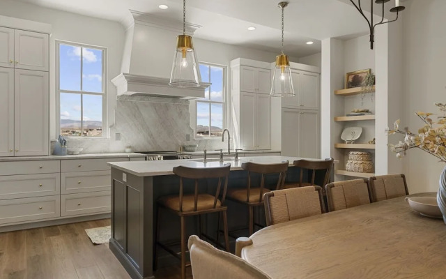 Chateau Bleu 4 Bedroom Townhouse