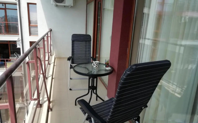 Apartment Helios 75