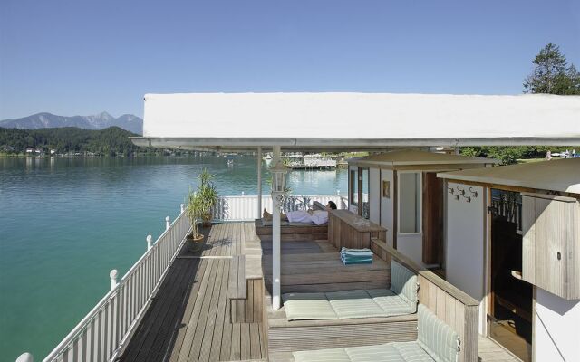 Amerika-Holzer Hotel Resort